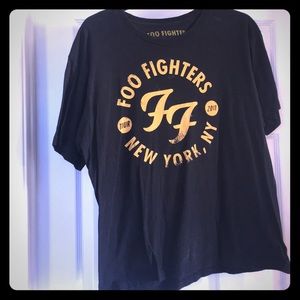 Vintage black Foo Fighters T-shirt